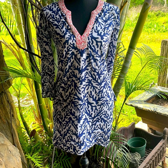 Lilly Pulitzer Dresses & Skirts - Lilly Pulitzer Courtney Beaded Navy Treasure Print Tunic Dress size XS women’s